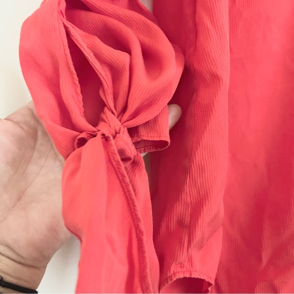 Massimo Dutti Long Sleeve Silk Blouse Women’s 4 Dark Pink Ribbon Sleeves Light - Picture 6 of 7